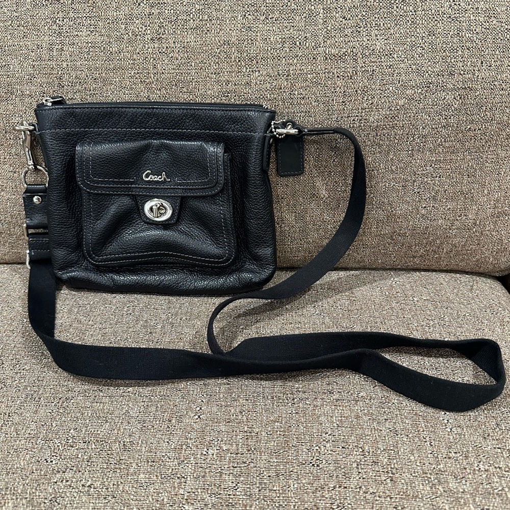 Black Coach Crossbody, gently used, great condition